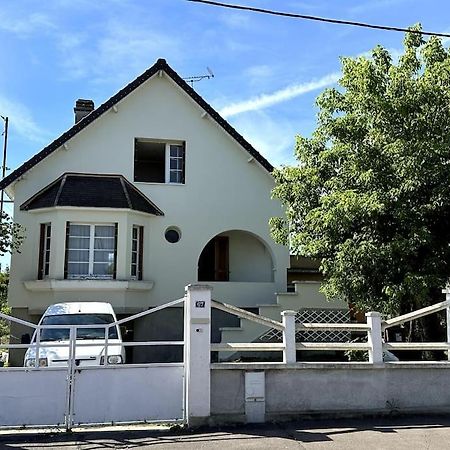 Charmante Maison Avec Jardin A Troyes Sainte-Savine Dış mekan fotoğraf